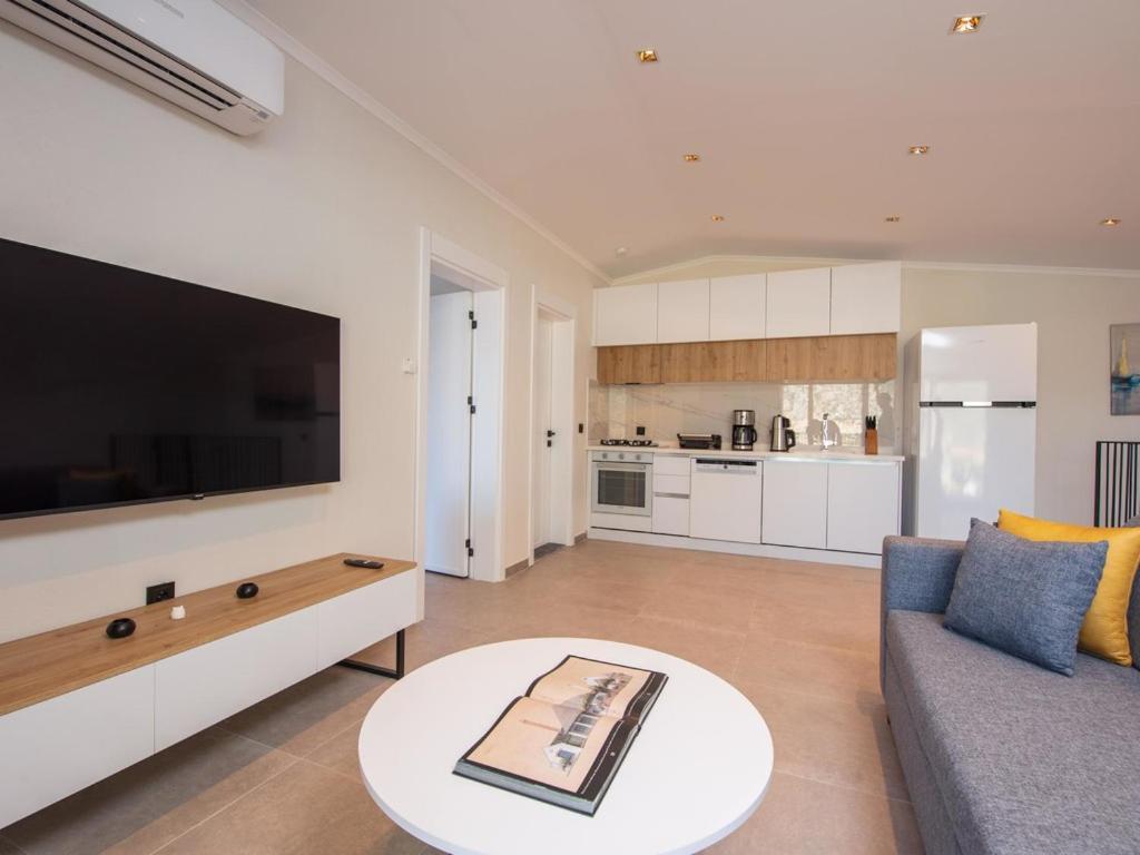 Asfiya Loft Apartments Kas Bagian luar foto