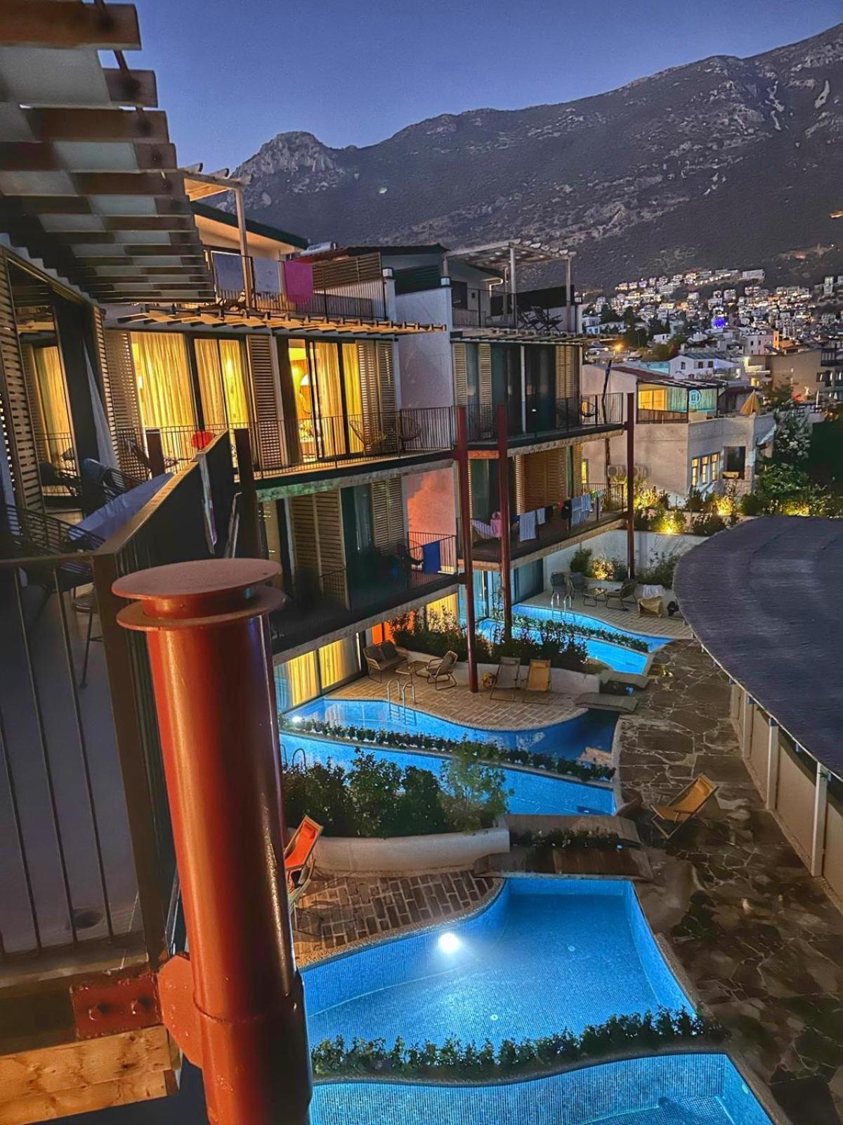 Asfiya Loft Apartments Kas Bagian luar foto